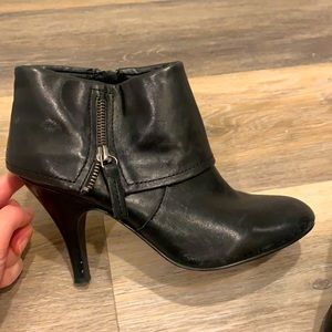 Nine West black booties